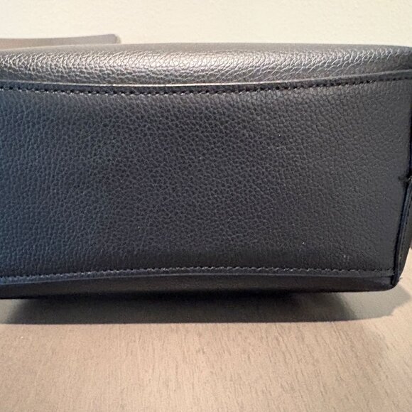 Coach Mollie Bucket Bag 22 - Picture 3 of 6